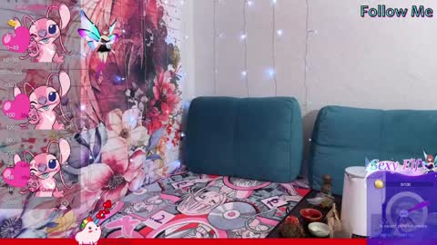 Snapshot of vasya_sylvia chatting on 12.22.24 Vasya Sylvia online show from 12.22.24