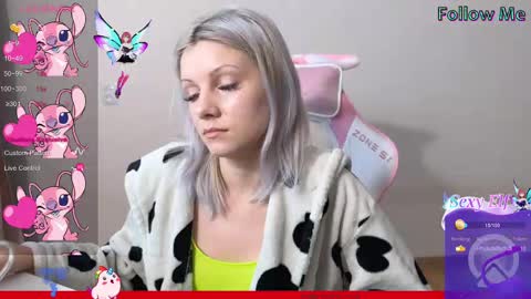 Snapshot of vasya_sylvia chatting on 02.09.25 Vasya Sylvia online show from 02.09.25