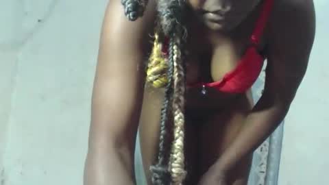 Snapshot of vayanah317 chatting on 10.10.25 vayanah317 online show from 10.10.25