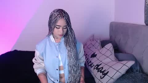 Vayolett Bass online show from 02.21.25