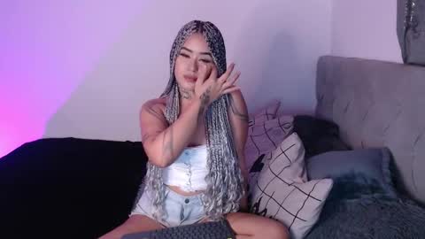 Vayolett Bass online show from 02.22.25