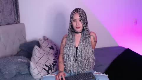 Vayolett Bass online show from 02.24.25