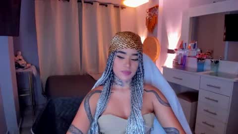 Vayolett Bass online show from 03.04.26