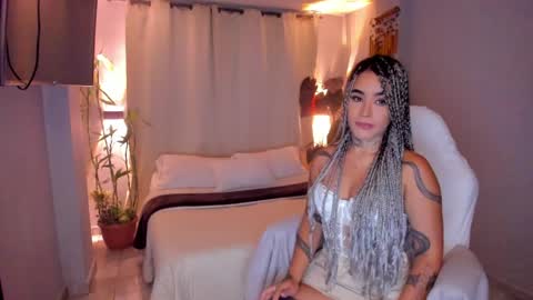Vayolett Bass online show from 05.18.26