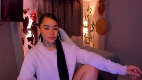 Vayolett Bass online show from 07.20.26