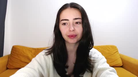 Snapshot of vebeseliza chatting on 12.17.24 Liza online show from 12.17.24