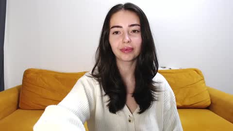Snapshot of vebeseliza chatting on 12.18.24 Liza online show from 12.18.24