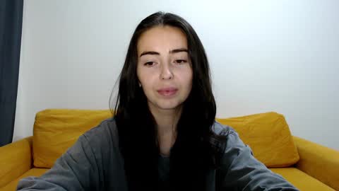Snapshot of vebeseliza chatting on 12.24.24 Liza online show from 12.24.24