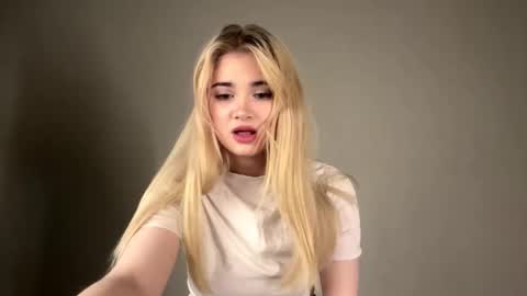 Monika online show from 02.27.26