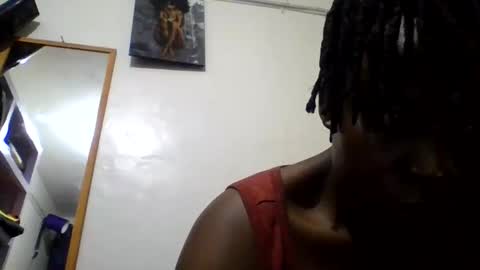 Snapshot of vee_tommy chatting on 06.08.26 Vee tommy online show from 06.08.26