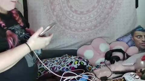 Veronica Lehane online show from 12.07.24