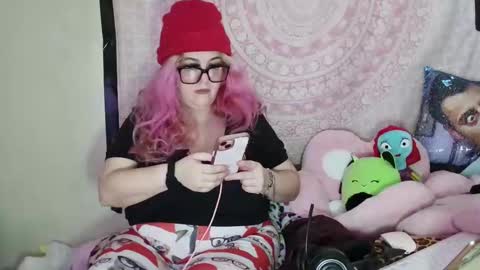 Veronica Lehane online show from 12.22.24