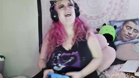 Veronica Lehane online show from 01.09.25