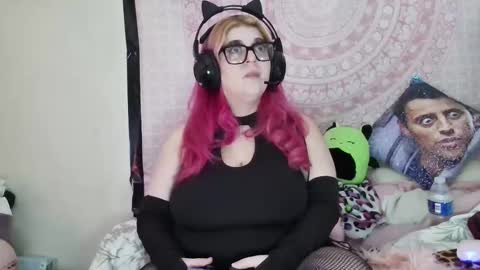 Veronica Lehane online show from 01.21.25