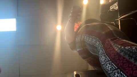 Veronica Lehane online show from 01.25.25