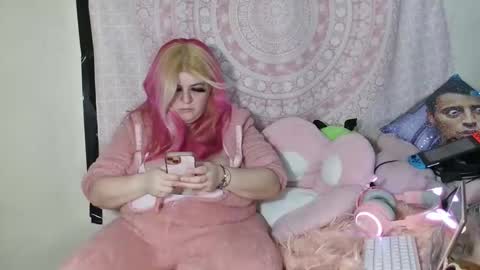 Veronica Lehane online show from 02.16.25