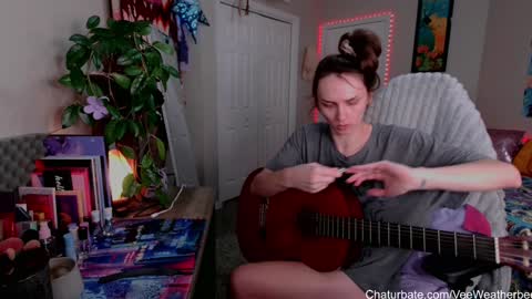 Violet Weatherbee online show from 01.28.25