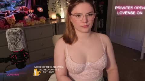 vegas_romance online show from 05.12.26