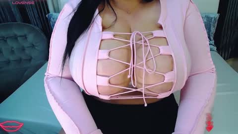 VeleryWOW online show from 12.10.24