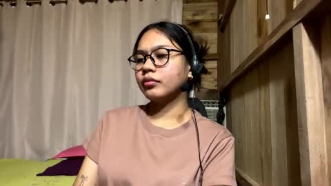 Sophie online show from 06.12.26