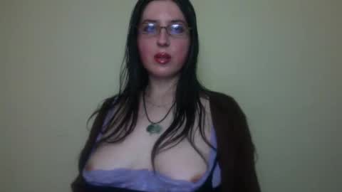 velira_ online show from 12.18.25