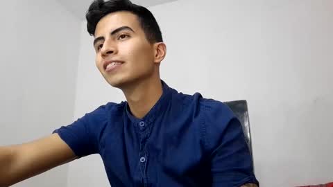 Snapshot of velk_hot1 chatting on 03.08.25 velk_hot1 online show from 03.08.25