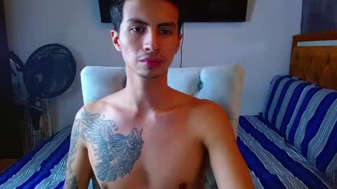 velk_hot1 online show from 04.18.26