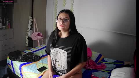 Snapshot of velma_star chatting on 03.10.26 Velma online show from 03.10.26