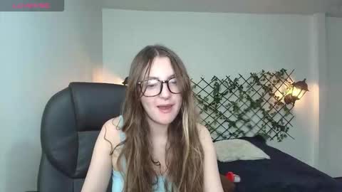 Sophi  online show from 03.17.26