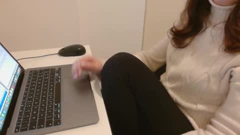 Velvet Desiree online show from 02.04.26