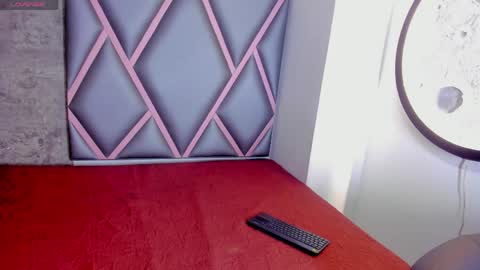 Stefany Y Diego online show from 05.11.26