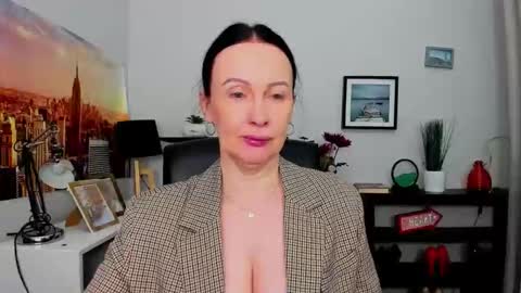 Jasmine online show from 09.30.25