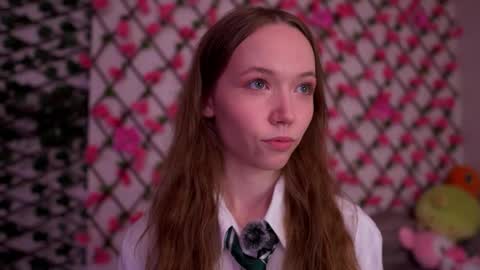 Polly online show from 10.18.25