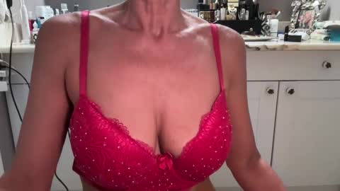 VelvetBarbie online show from 11.20.25