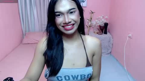 velvetlavander online show from 07.19.26