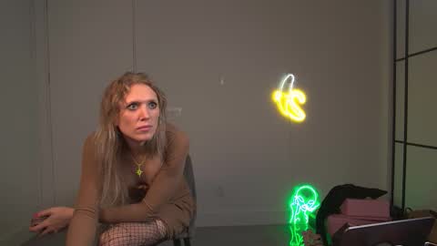 VelvetTGirl online show from 03.16.26