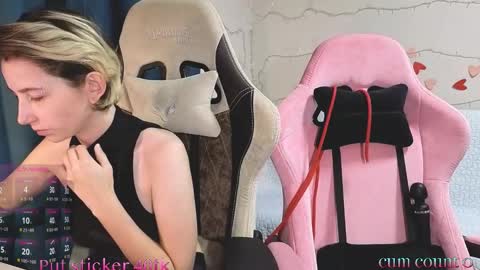 CLEOshort hair  TIna long hair  online show from 09.14.25