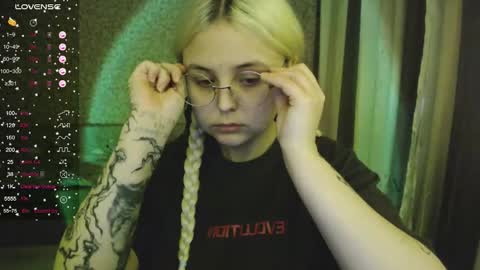 eva 3 online show from 10.15.25