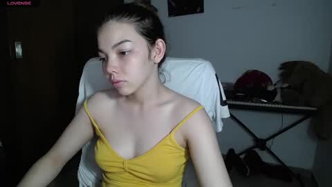 Venelope 3 online show from 03.11.25