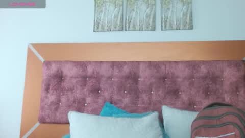 Snapshot of vennuss_89 chatting on 01.07.25 venus online show from 01.07.25