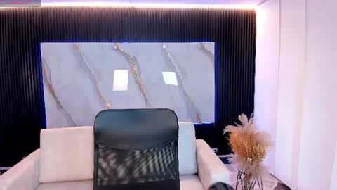 Snapshot of venus_cooperr chatting on 07.18.26 Venus Cooperr online show from 07.18.26