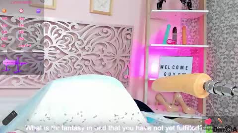 Snapshot of venus_kim_ chatting on 02.19.25 .. online show from 02.19.25