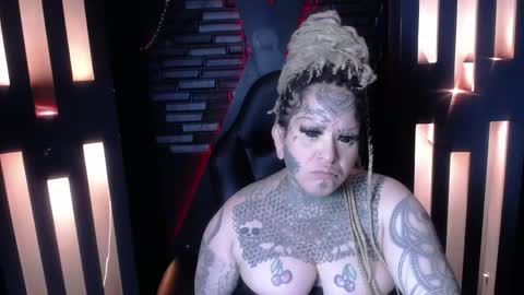 Venus Ink online show from 04.15.26