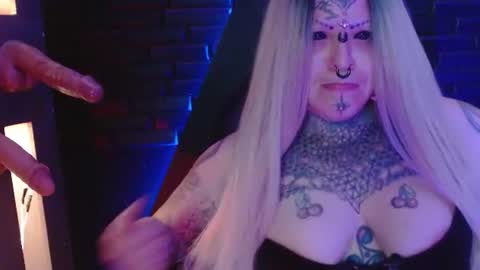 Venus Ink online show from 07.28.26