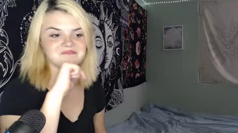 Miss Venus online show from 09.17.25