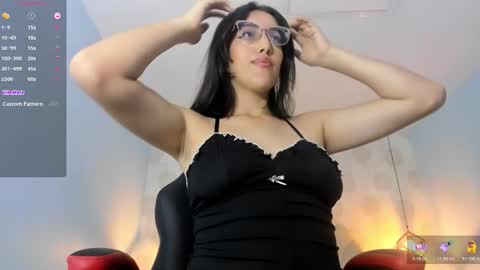 Snapshot of venusgreys1 chatting on 03.07.26 VENUS online show from 03.07.26