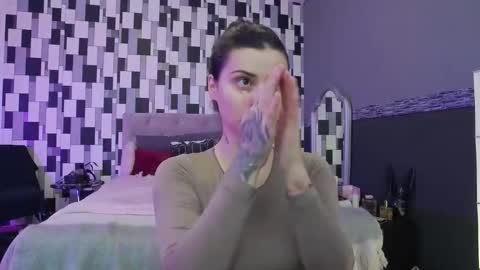 venusinylons online show from 11.09.25