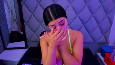 Snapshot of venusowen_ chatting on 02.10.26 Venusowen online show from 02.10.26