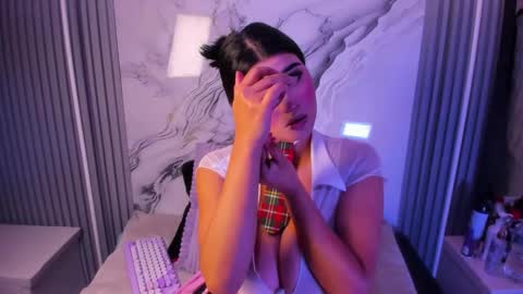 Snapshot of venusowen_ chatting on 02.20.26 Venusowen online show from 02.20.26