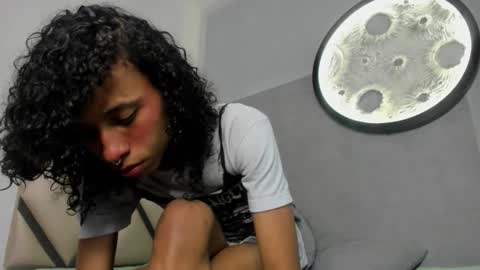 Snapshot of venuss_03 chatting on 03.28.26 venuss_03 online show from 03.28.26